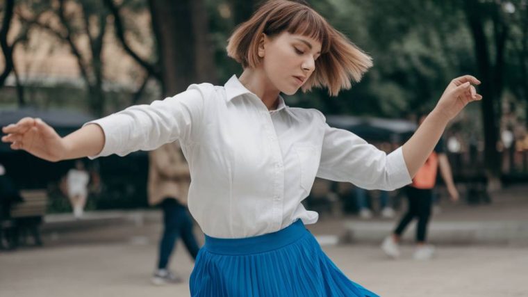 Dance and self-expression: how to reconnect with yourself through movement