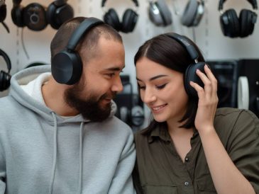 How to choose the right headphones for a full musical experience